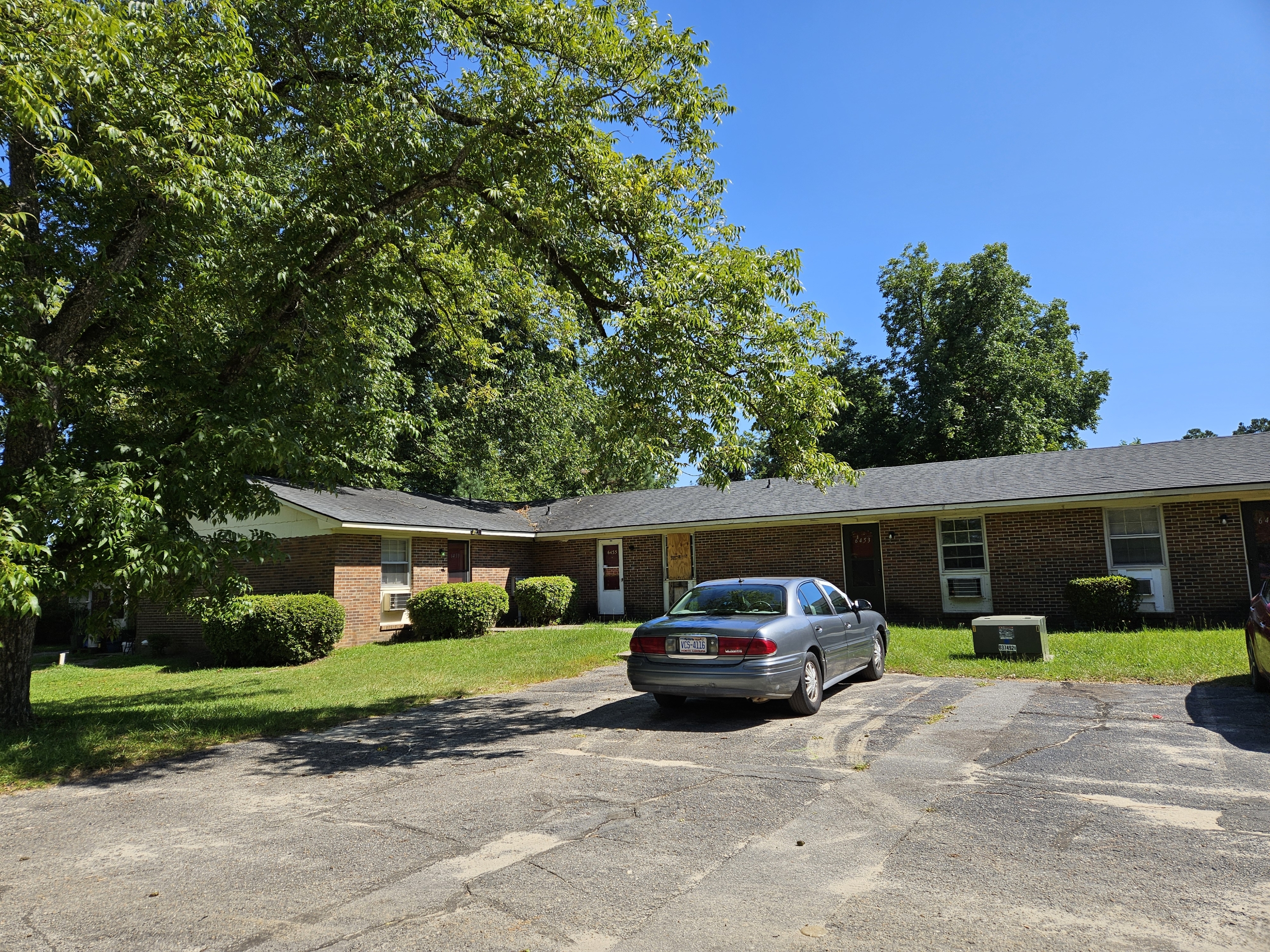 6445-6459 Starbrook Drive - 6455