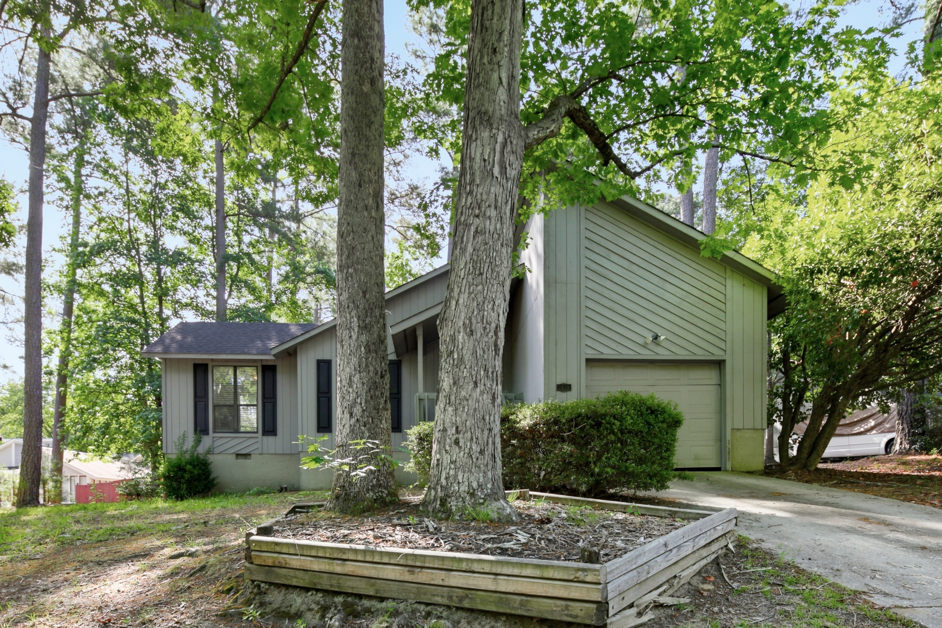 5939 Dalton Road